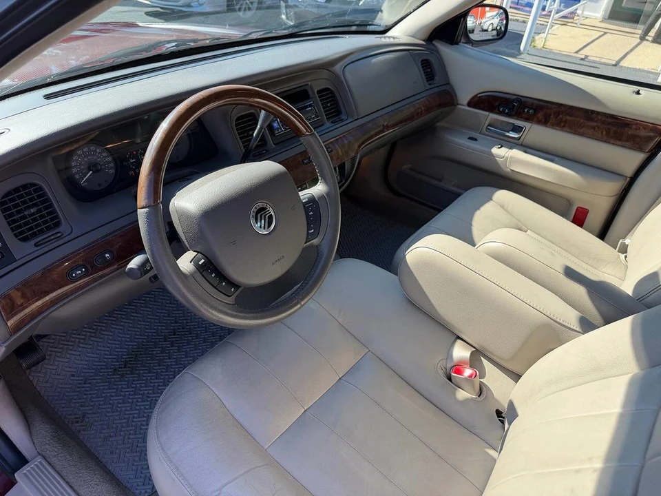 2007 Mercury Grand Marquis - Image 5 of 26