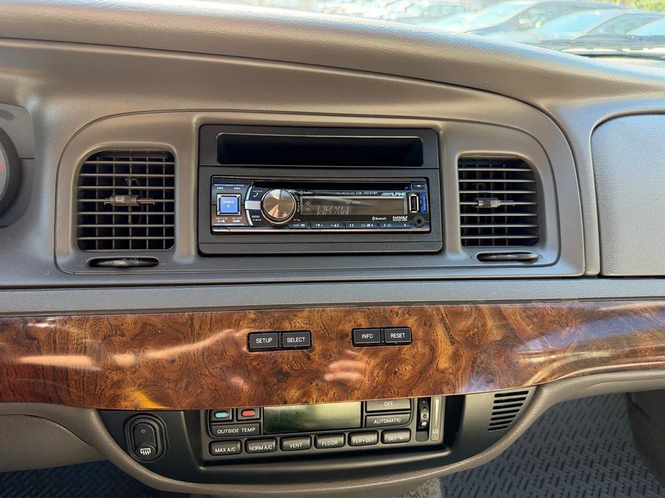 2007 Mercury Grand Marquis - Image 8 of 26