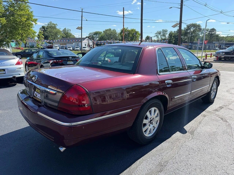 2007 Mercury Grand Marquis - Image 23 of 26