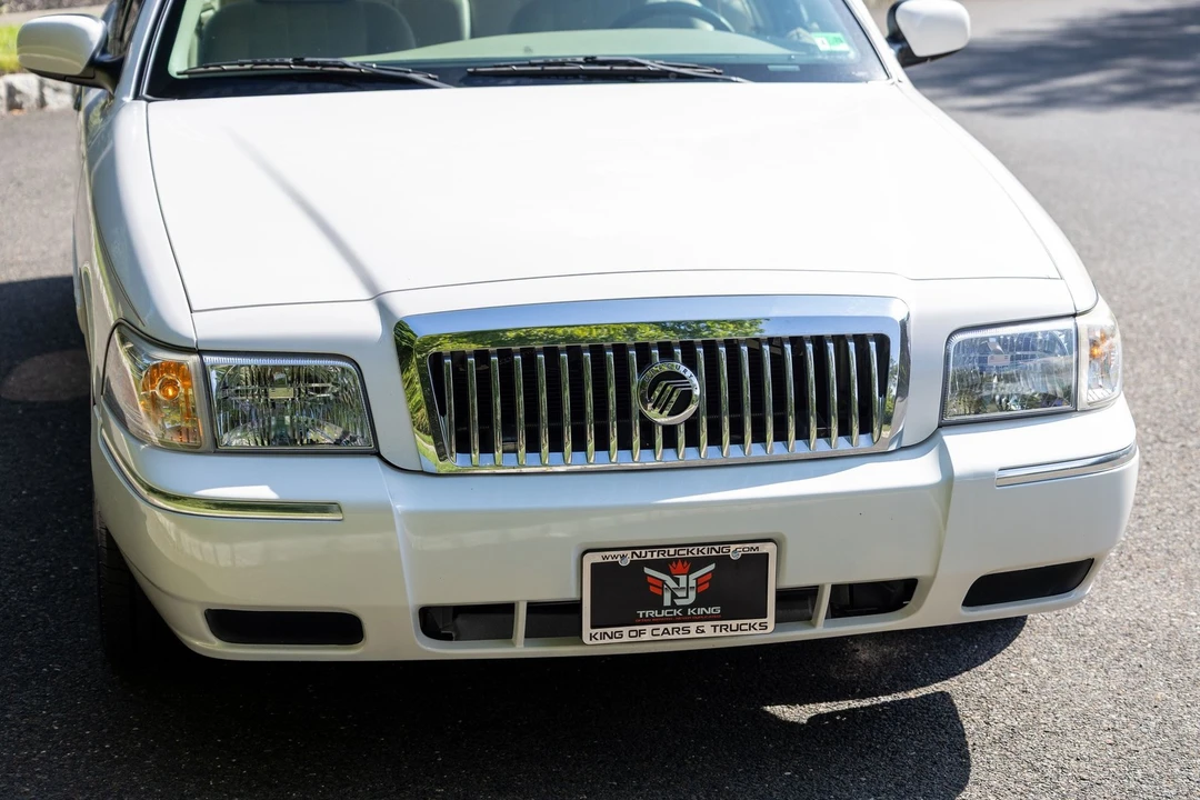 2007 Mercury Grand Marquis - Image 24 of 31