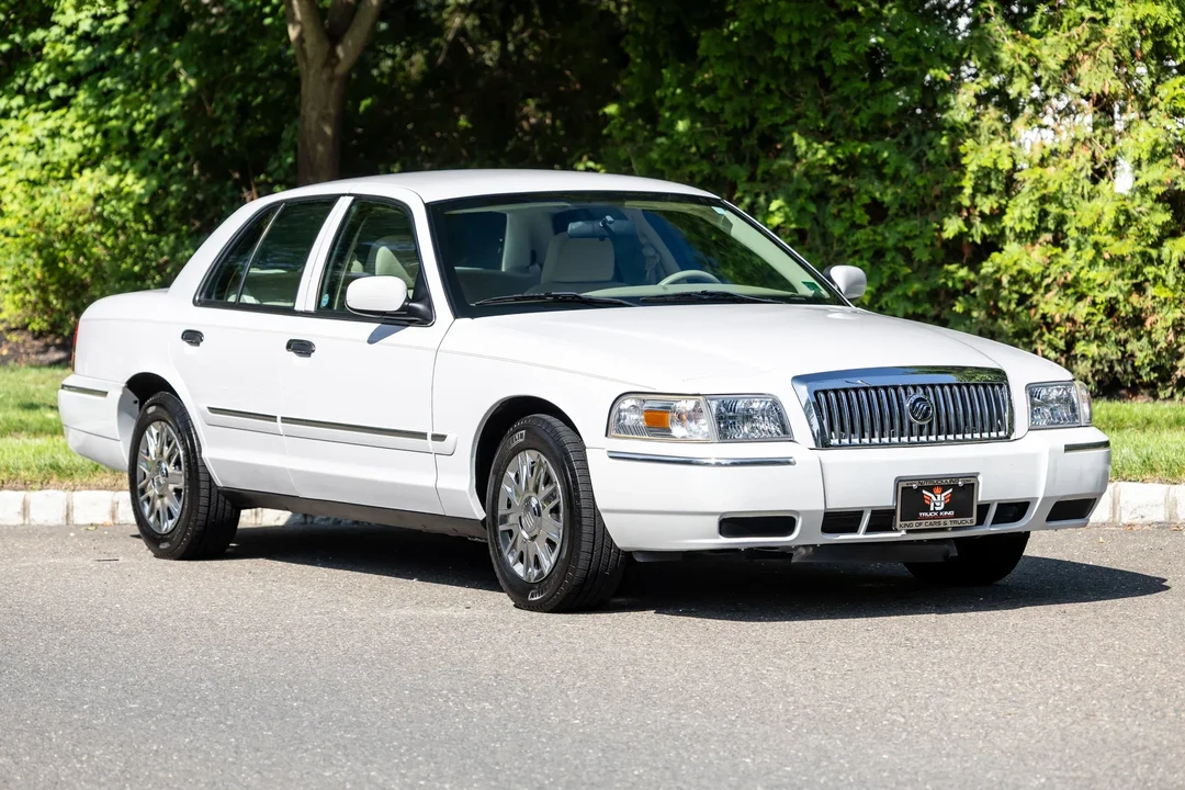 2007 Mercury Grand Marquis - Image 8 of 31