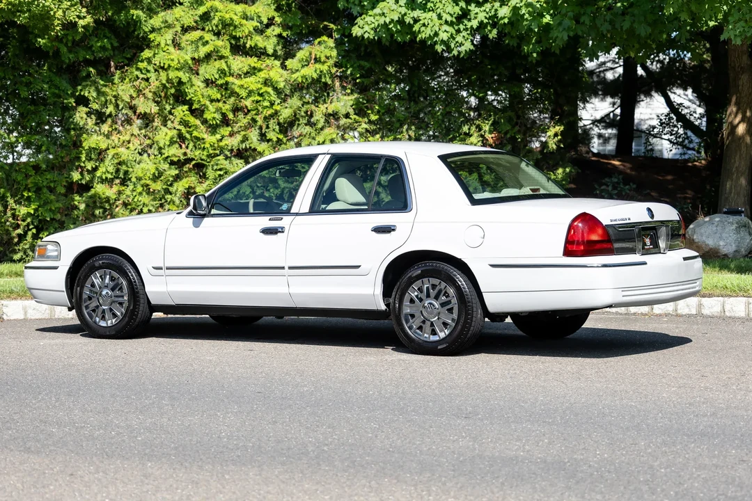 2007 Mercury Grand Marquis - Image 13 of 31