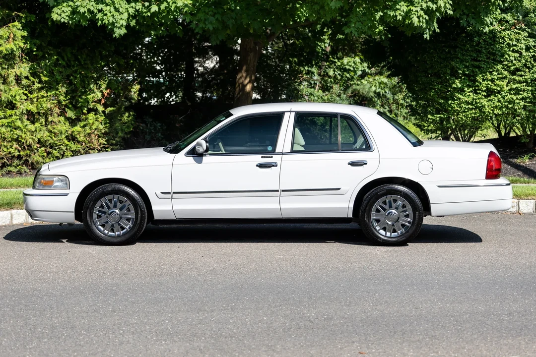 2007 Mercury Grand Marquis - Image 21 of 31