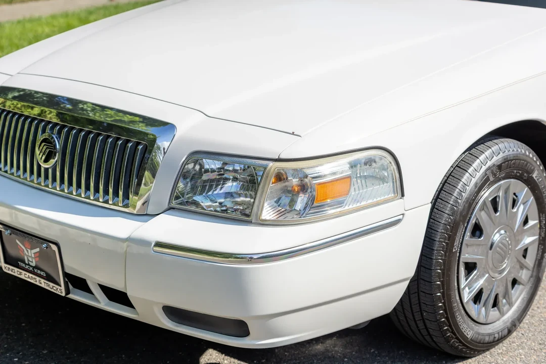 2007 Mercury Grand Marquis - Image 27 of 31