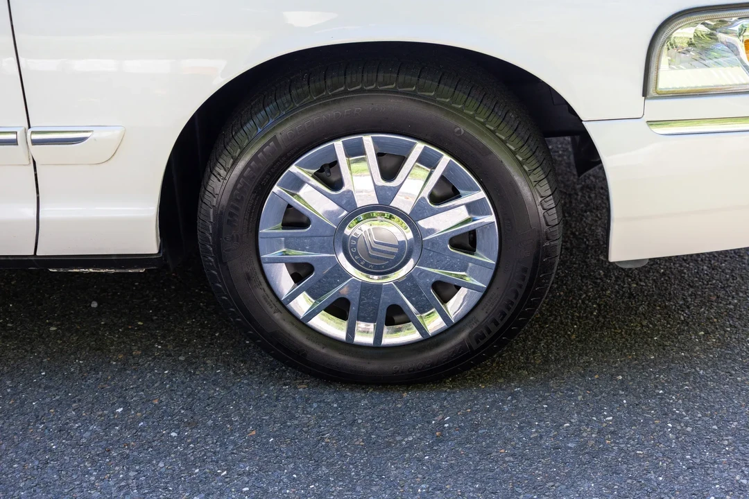 2007 Mercury Grand Marquis - Image 31 of 31