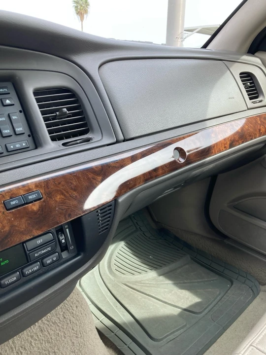 2007 Mercury Grand Marquis - Image 20 of 21