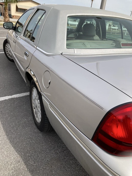 2007 Mercury Grand Marquis - Image 17 of 21