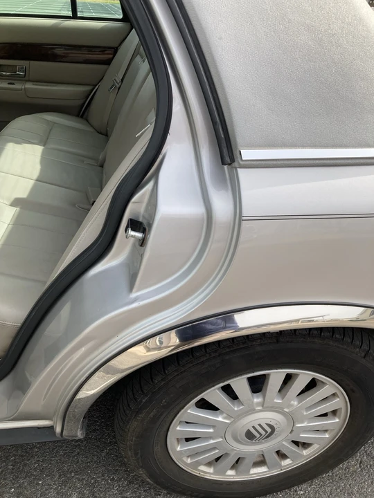 2007 Mercury Grand Marquis - Image 18 of 21