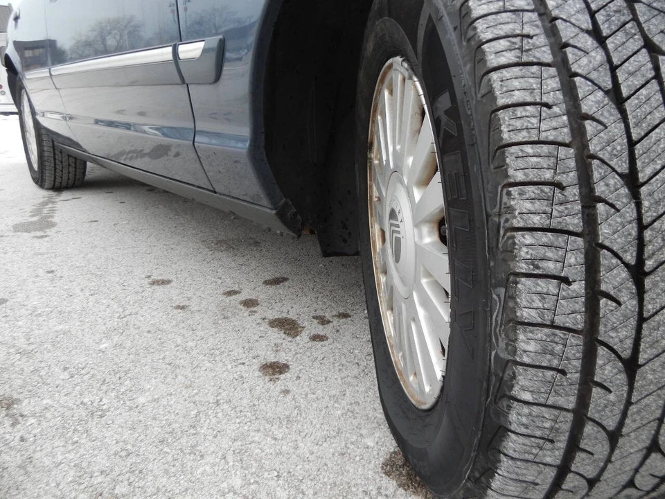 2007 Mercury Grand Marquis - Image 19 of 21