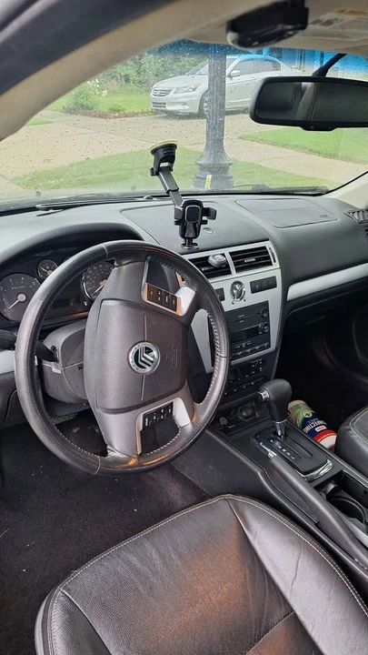 2007 Mercury - Image 13 of 19