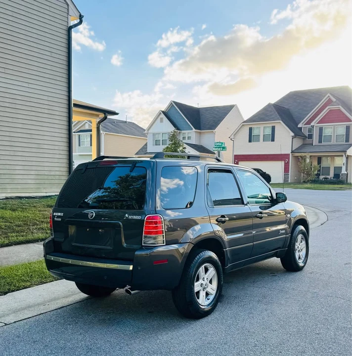 2007 Mercury Mariner - Image 7 of 16