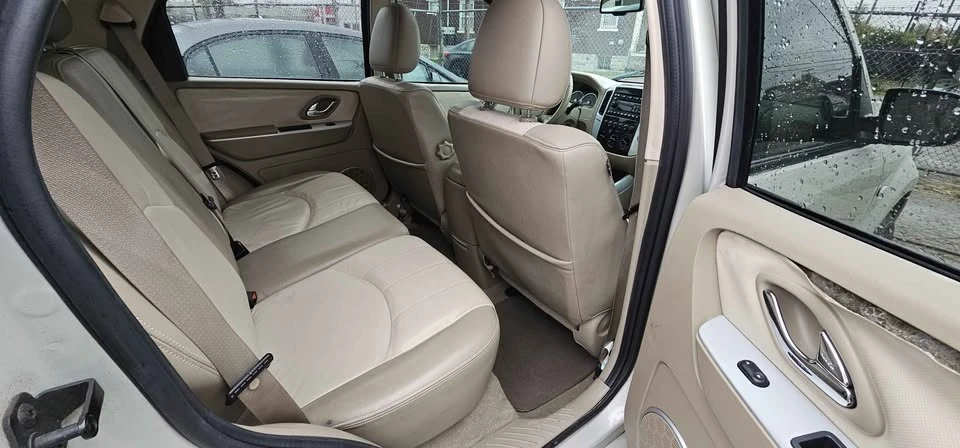 2007 Mercury Mariner - Image 10 of 13