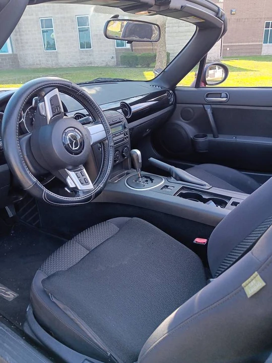2007 Mazda NC MX-5 Miata - Image 4 of 6
