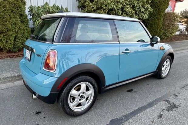 2007 Mini Mini 2nd Gen - Image 2 of 7