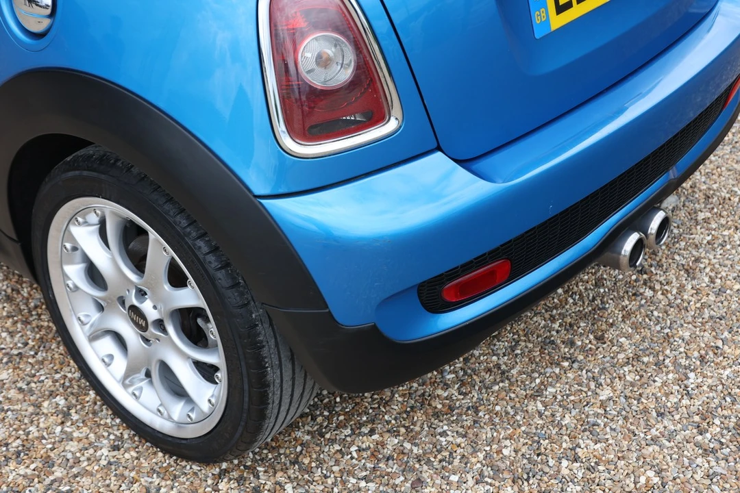 2007 Mini Mini 2nd Gen - Image 12 of 30