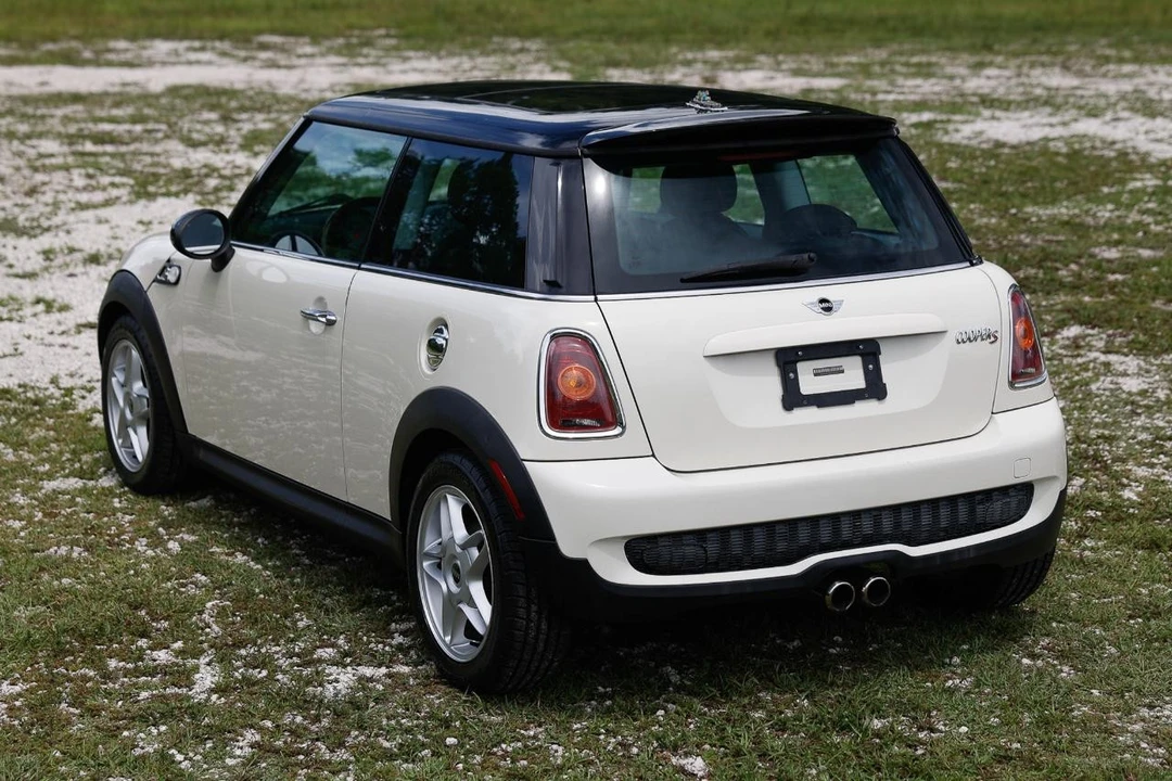 2007 Mini Mini 2nd Gen - Image 4 of 31