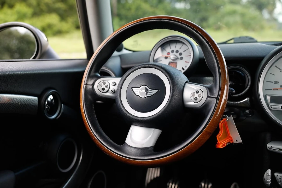 2007 Mini Mini 2nd Gen - Image 22 of 31
