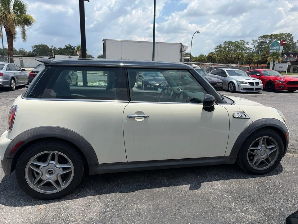 2007 Mini Mini 2nd Gen - Image 6 of 8