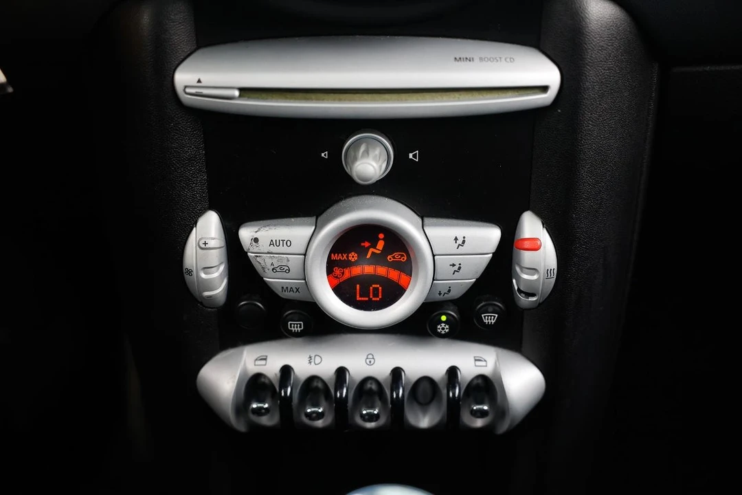 2007 Mini Mini 2nd Gen - Image 26 of 31