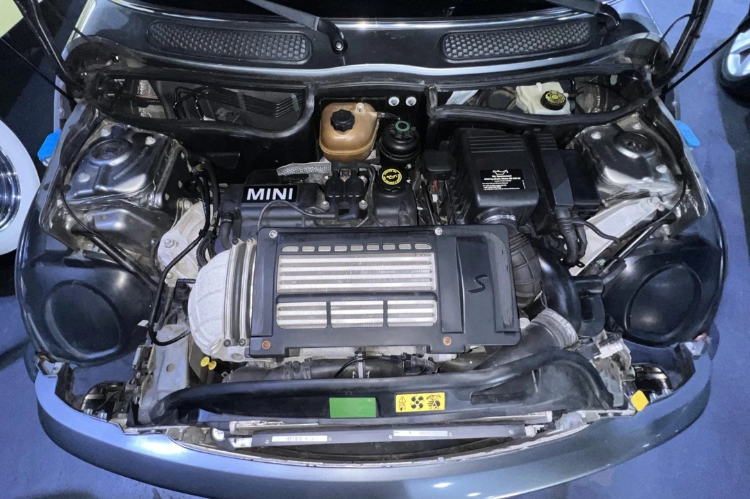 2007 Mini Mini 1st Gen - Image 6 of 7