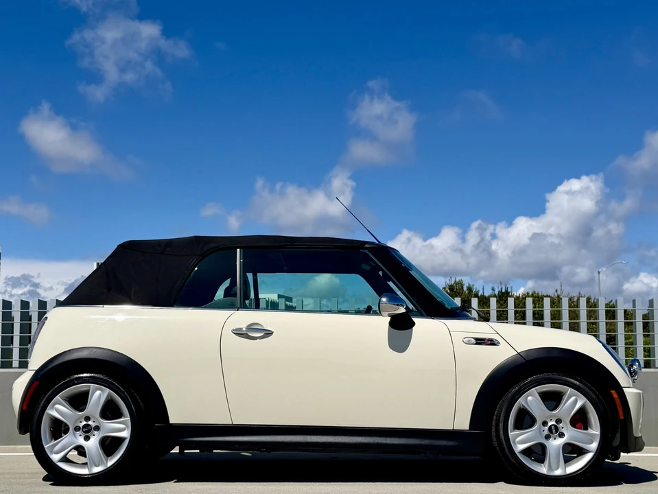 2007 Mini Mini 1st Gen - Image 19 of 31