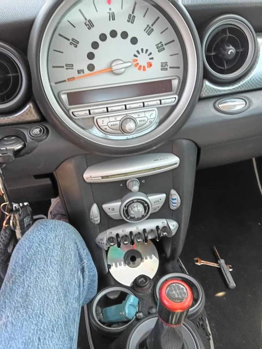 2007 Mini Mini 2nd Gen - Image 4 of 5