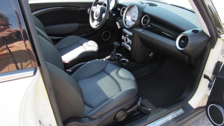 2007 Mini Mini 2nd Gen - Image 5 of 8