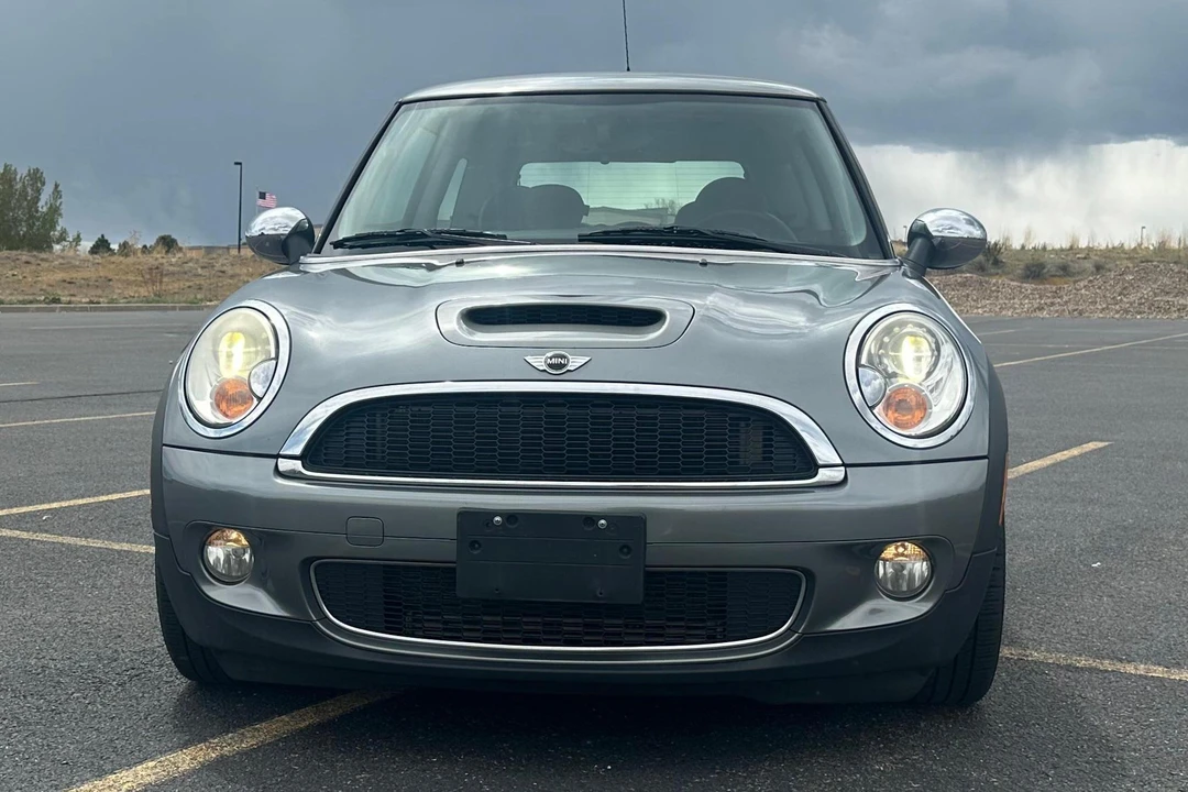 2007 Mini Mini 2nd Gen - Image 2 of 31
