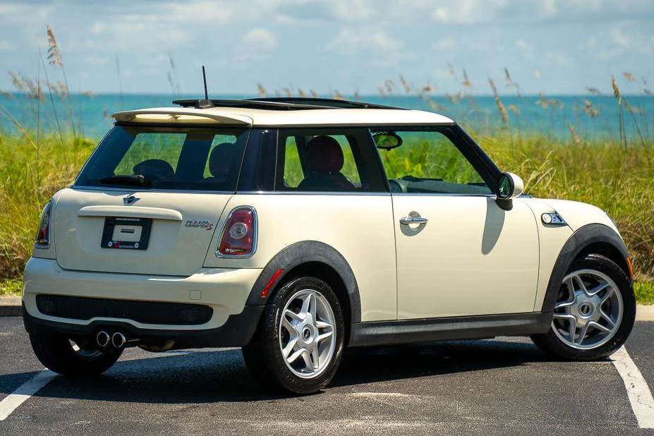 2007 Mini Mini 2nd Gen - Image 4 of 31