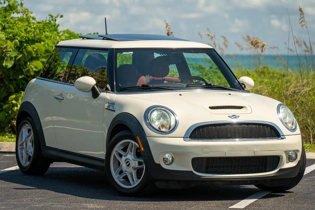2007 Mini Mini 2nd Gen - Image 16 of 31