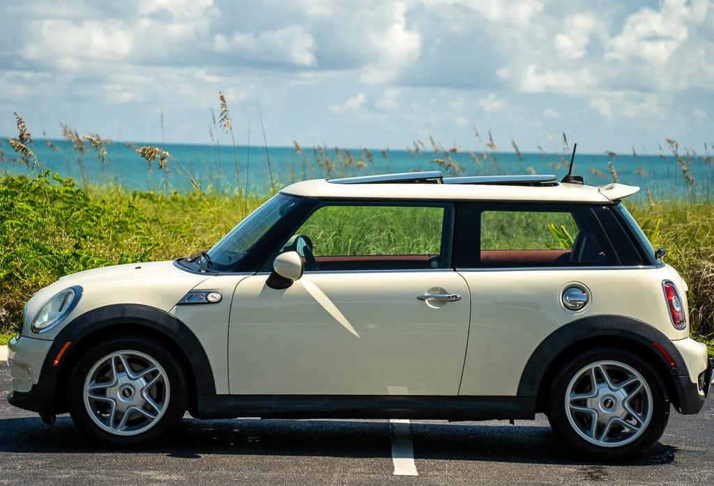 2007 Mini Mini 2nd Gen - Image 9 of 31
