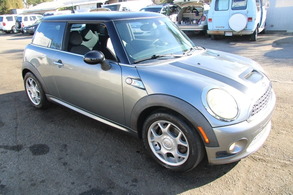 2007 Mini Mini Cooper S 1st Gen - Image 8 of 21