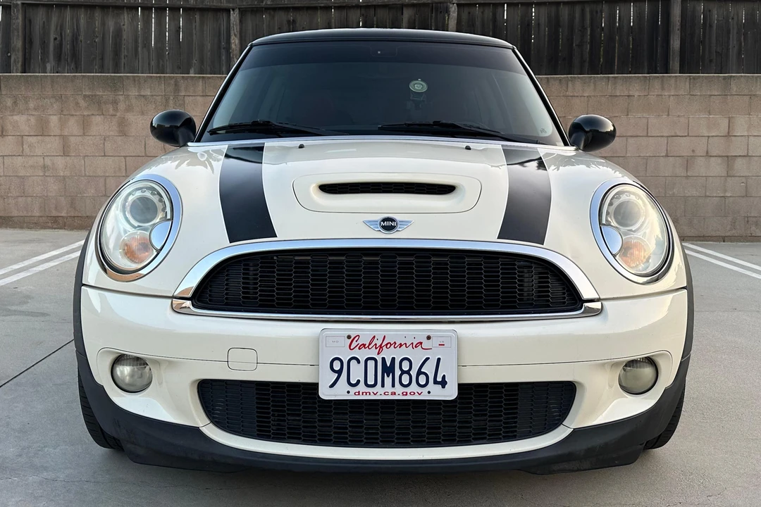 2007 Mini Mini 2nd Gen - Image 2 of 31