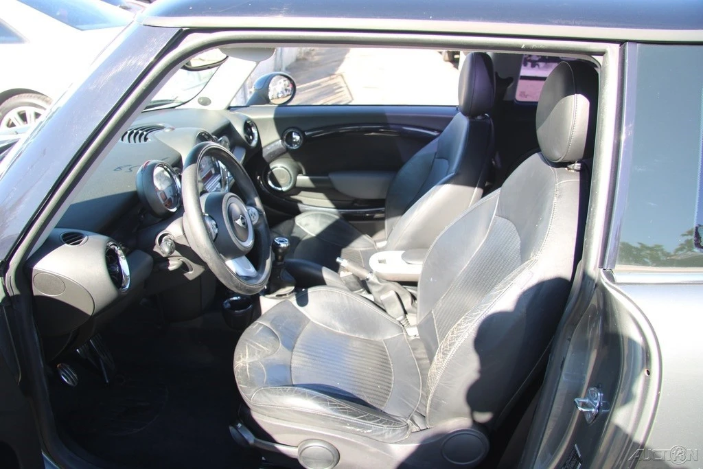 2007 Mini Mini Cooper S 1st Gen - Image 13 of 21