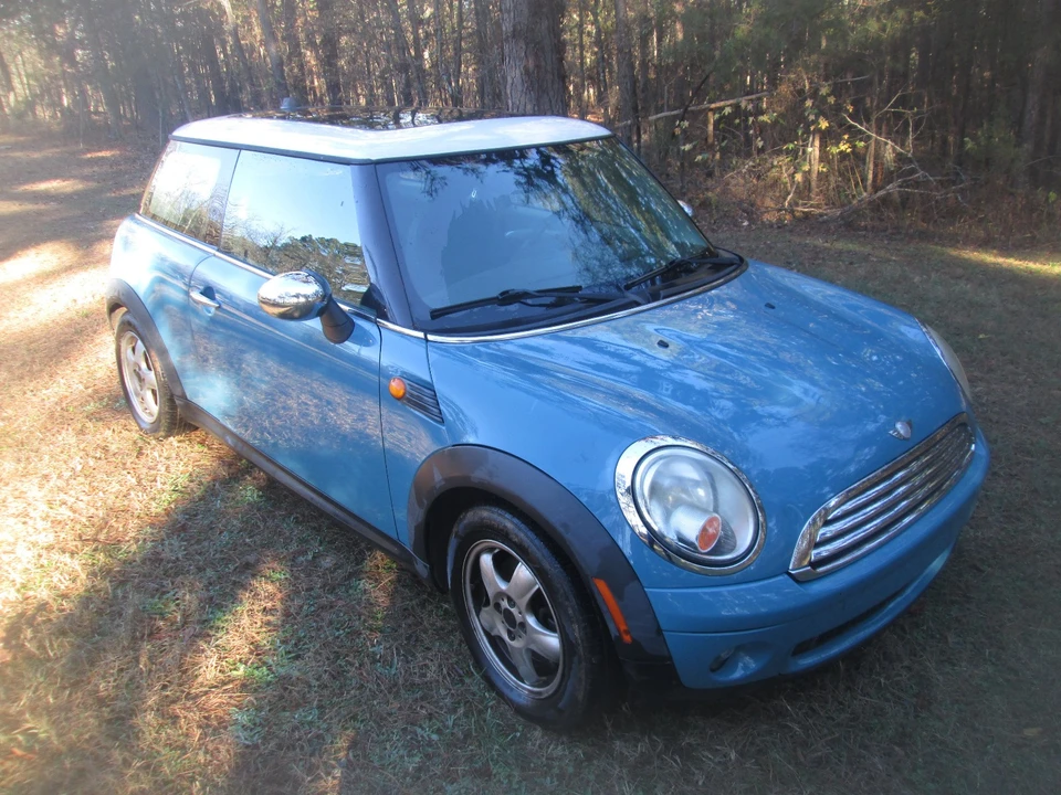 2007 Mini Mini 2nd Gen - Image 3 of 13