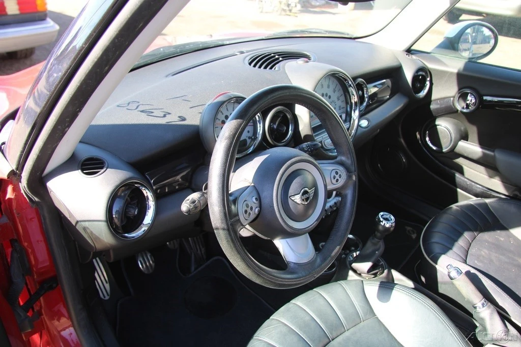 2007 Mini Mini 2nd Gen - Image 14 of 21