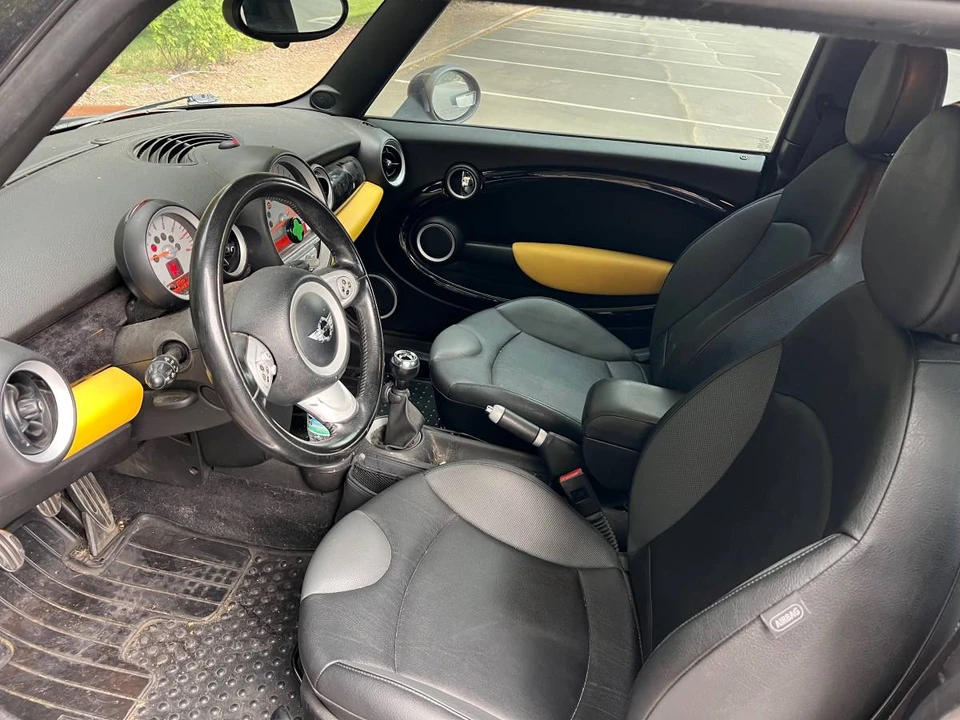 2007 Mini Mini Cooper S 1st Gen - Image 3 of 8