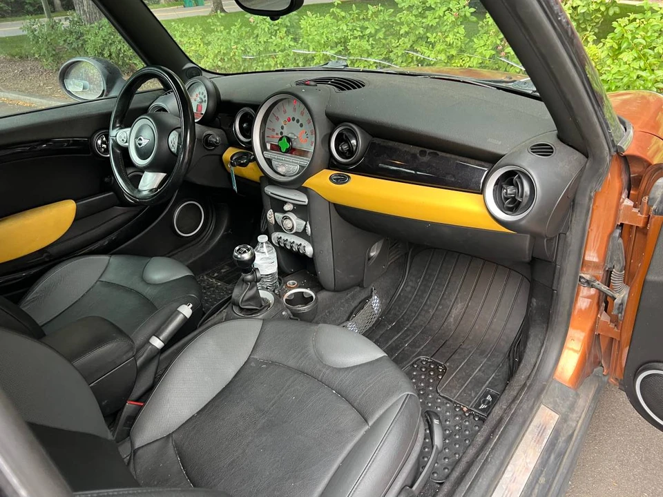 2007 Mini Mini Cooper S 1st Gen - Image 6 of 8