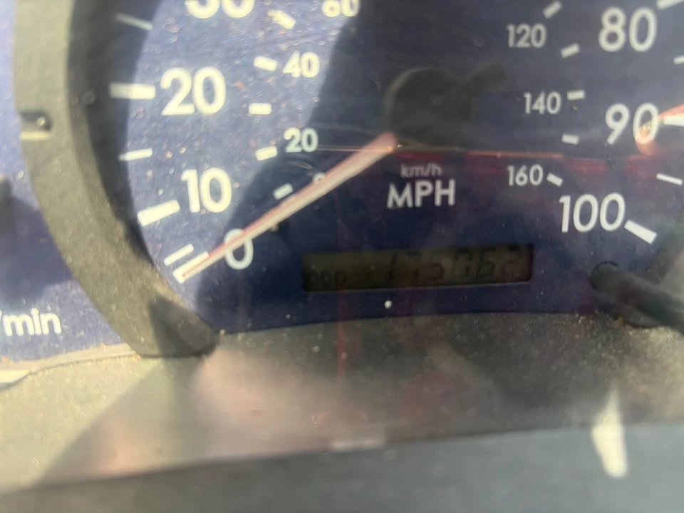 2007 Mitsubishi 3000GT - Image 6 of 8