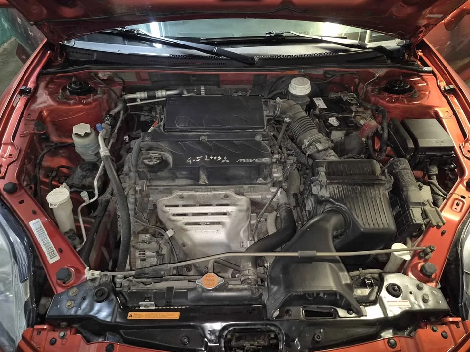 2007 Mitsubishi Eclipse 4th Gen - Image 2 of 9