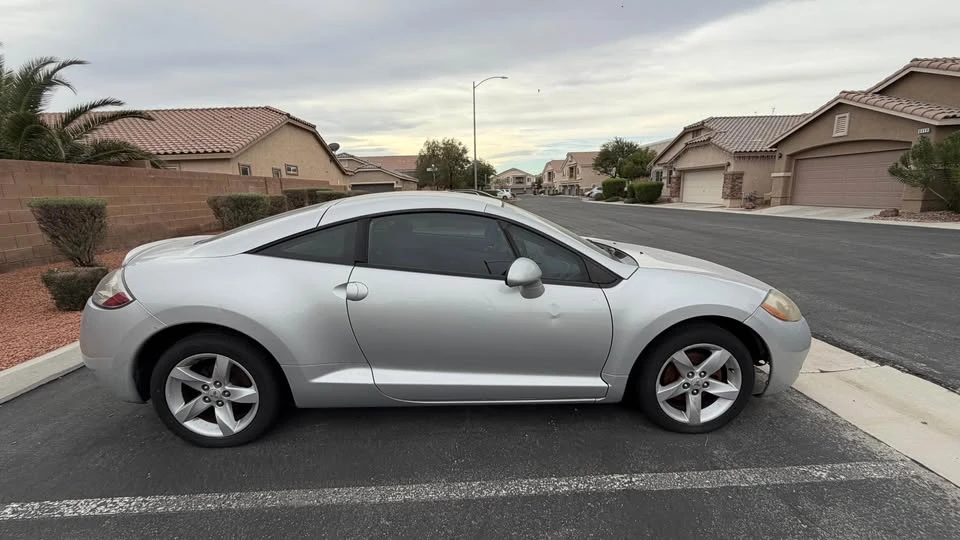 2007 Mitsubishi Eclipse 4th Gen - Image 2 of 2