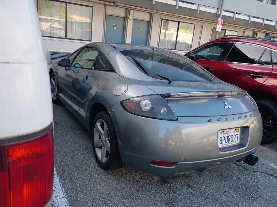 2007 Mitsubishi Eclipse 4th Gen - Image 2 of 8