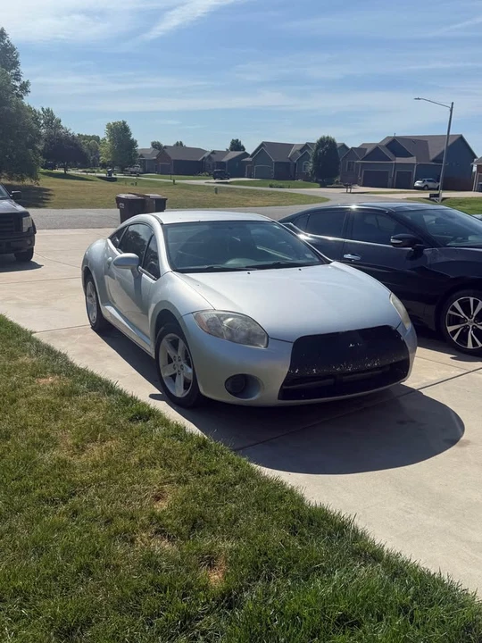2007 Mitsubishi Eclipse 4th Gen - Image 2 of 10