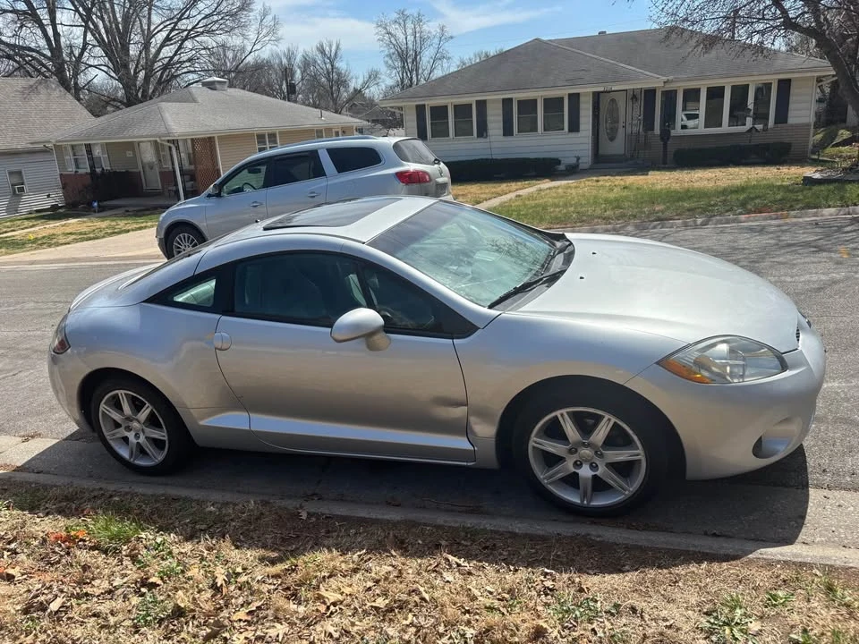 2007 Mitsubishi Eclipse 4th Gen - Image 4 of 11