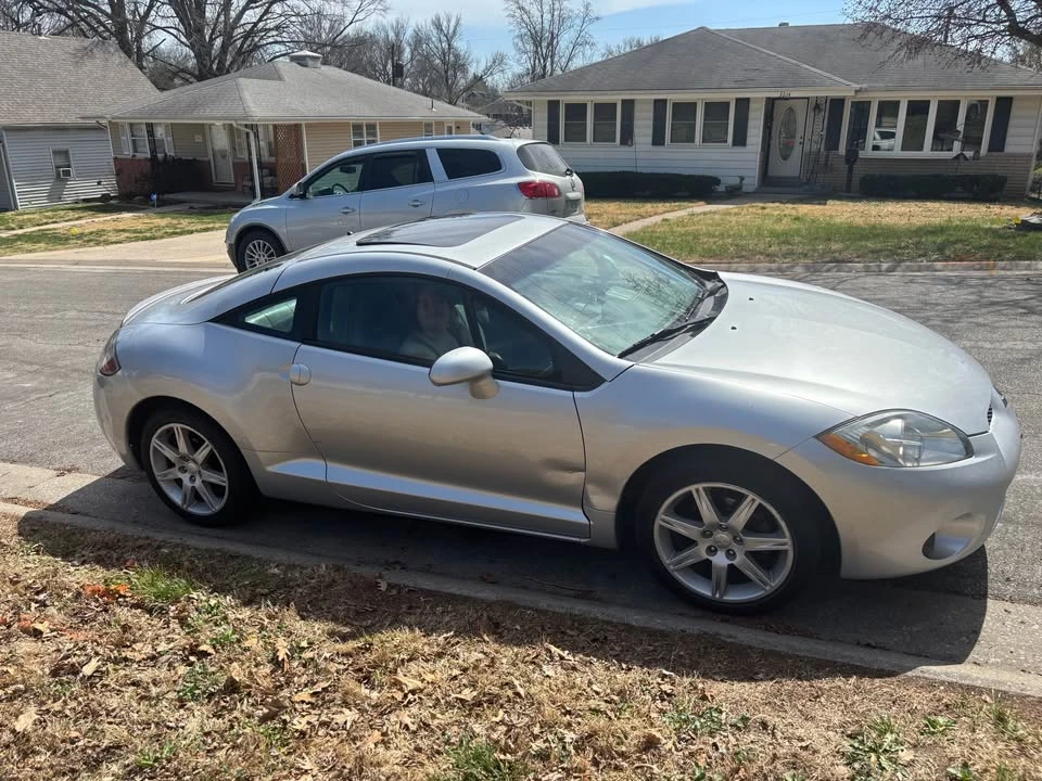 2007 Mitsubishi Eclipse 4th Gen - Image 5 of 11