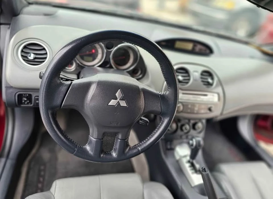 2007 Mitsubishi Eclipse 4th Gen - Image 14 of 15