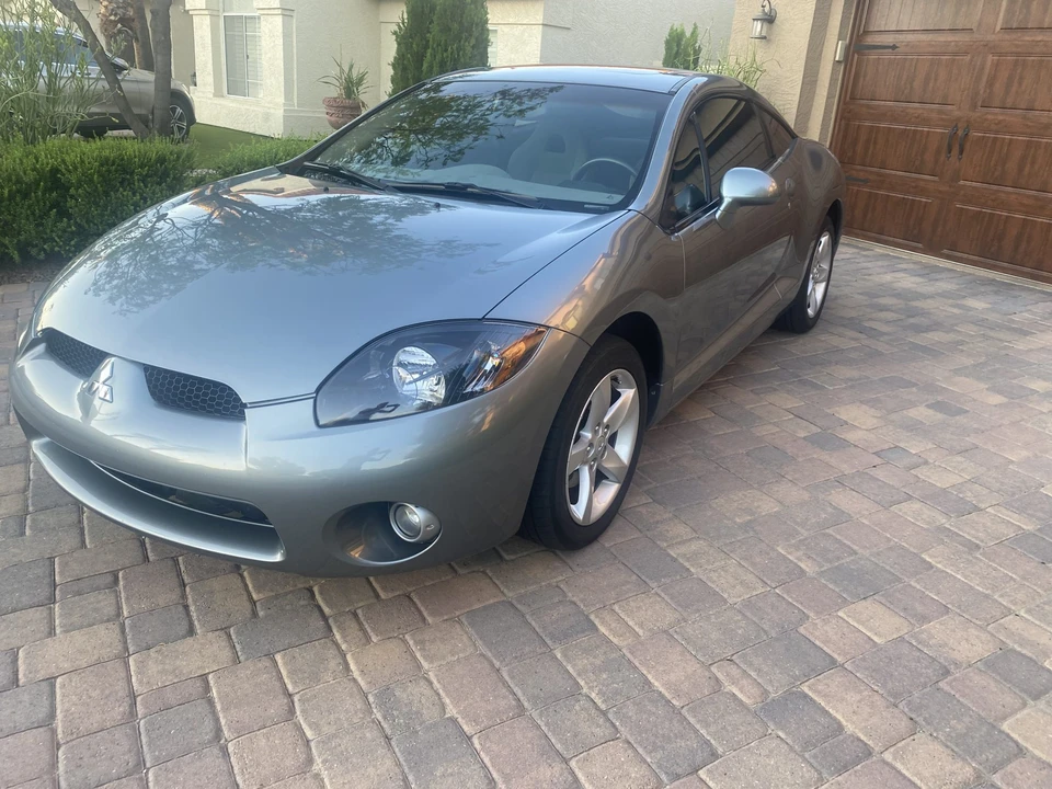 2007 Mitsubishi Eclipse 4th Gen - Image 2 of 31