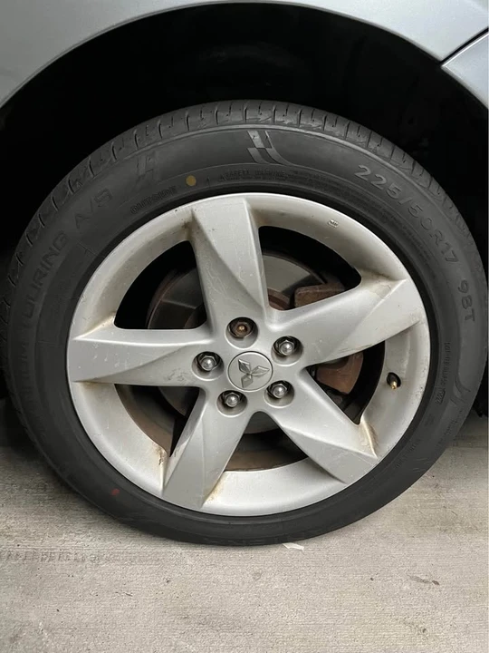 2007 Mitsubishi Eclipse 4th Gen - Image 4 of 18