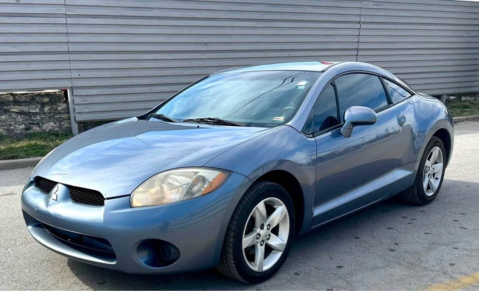 2007 Mitsubishi Eclipse 4th Gen - Image 4 of 12
