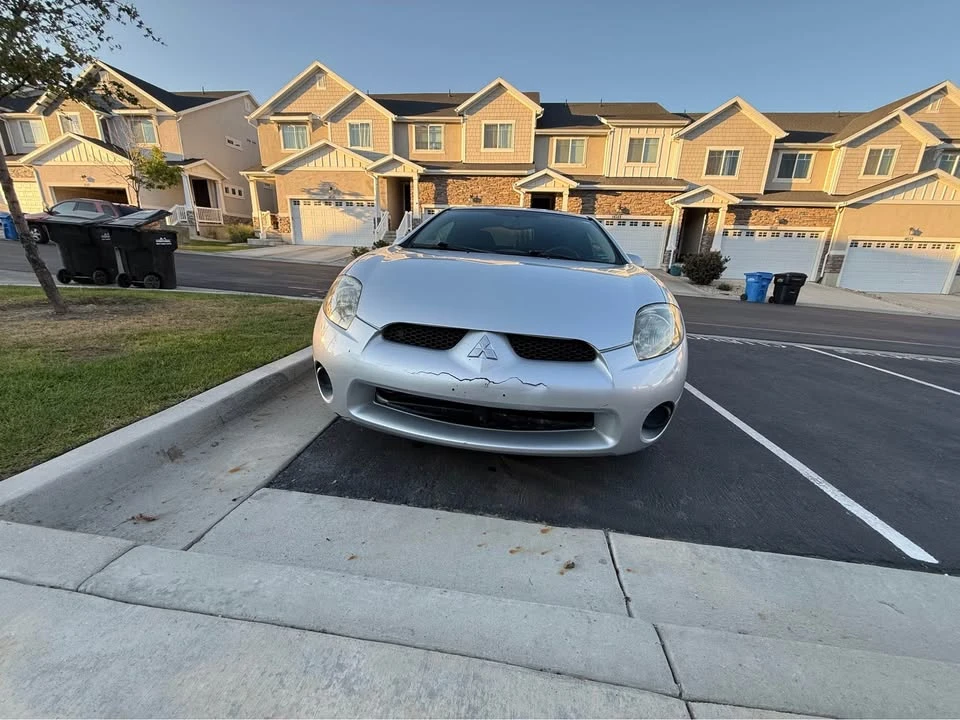 2007 Mitsubishi Eclipse 4th Gen - Image 5 of 11